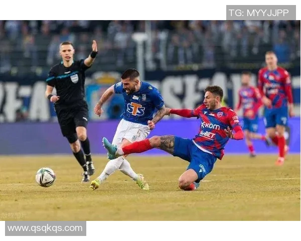 卡拉巴格与谢里夫激战正酣谁能在欧战中笑到最后 卡拉巴格与谢里夫激战正酣谁能在欧战中笑到最后