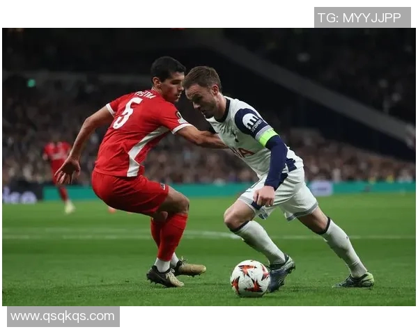 阿尔克马与维迪斯激战正酣谁能在这场较量中笑到最后