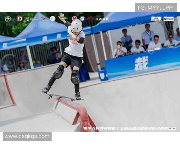 广州极限运动队在滑板精英赛中的个人能力表现全面分析与点评